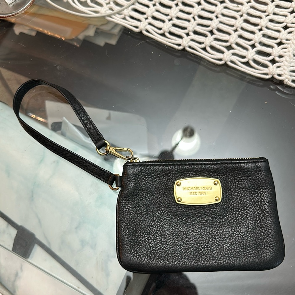 Michael Kors black pebble, leather wristlet